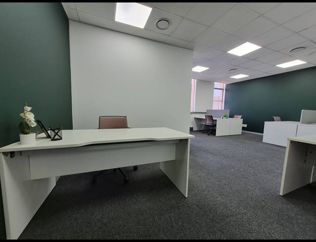 93M² OFFICE TO LET IN SANDTON CENTRAL